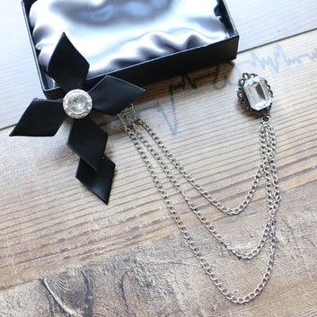 Love Bloom Brooch