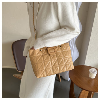 Rosy Luxe Bag