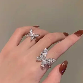 Emerald Shine Ring